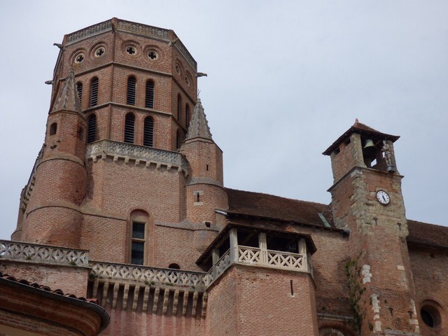  L’église St-Alain et son Jacquemart, Lavaur (Tarn) 7 mai 2016