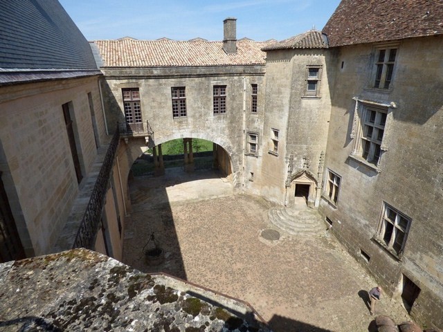 Château de Biron, Biron (Dordogne) 18 avril 2015