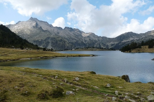 Le lac d'Aumar dans le massif du Néouvielle, Vielle Aure (Hautes Pyrénées) 13 septembre 2009