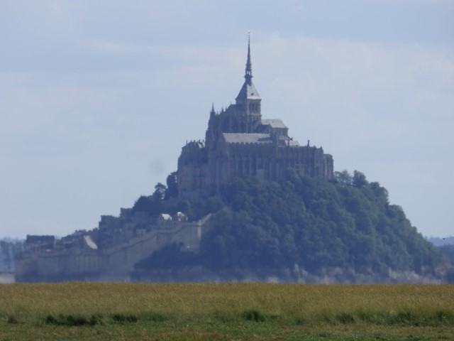 Le Mont St Michel depuis Genêts (Manche) 1er août 2017