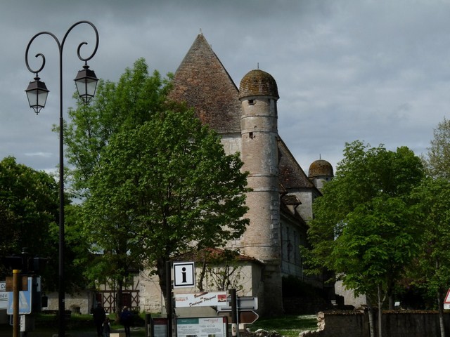 Château des évêques de Sarlat, Issigeac (Dordogne)1er mai 2013