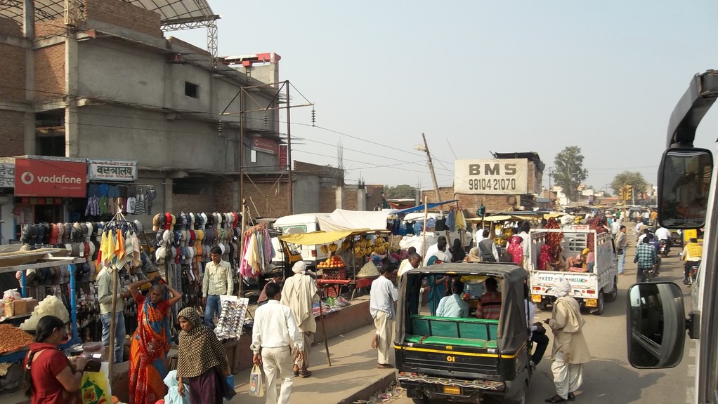 Agra- Delhi, die letzten 70 Kilometer, Total Chaos