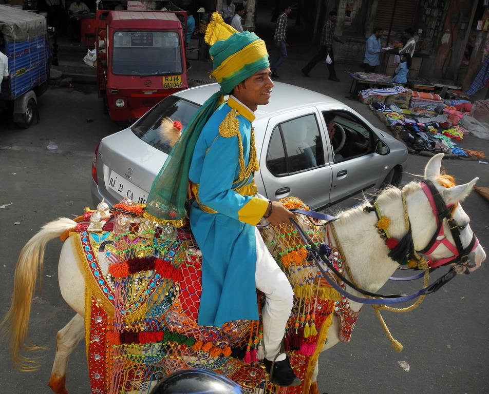 Jaipur - schon wieder ein Bräutigam unterwegs