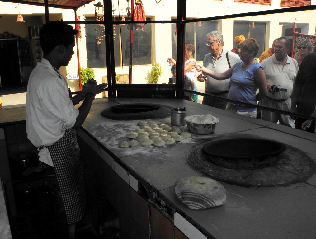 Jaipur - Mittagessen - Tandoori Ofen