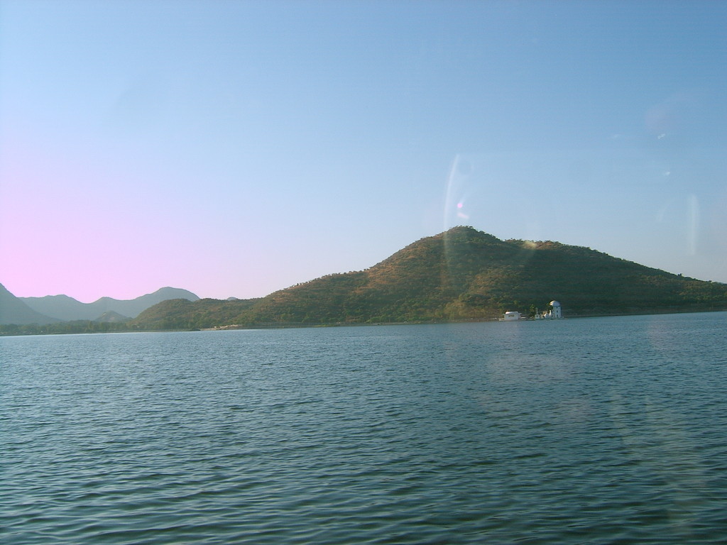 Udaipur - Hotel Hilltop Palace - Aussicht aus meinem Zimmer