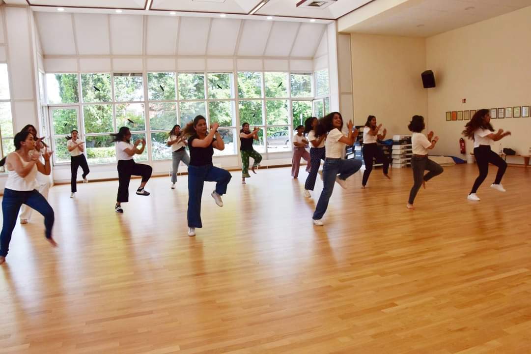 Freestyle Bollywood dance classes