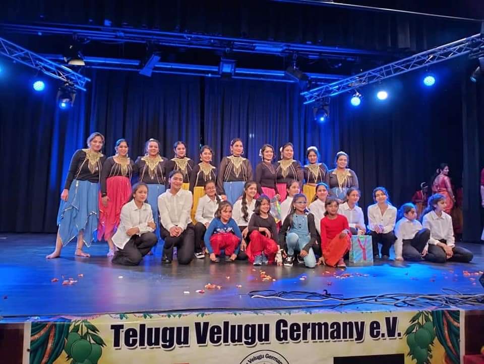 Bollywood Dancing