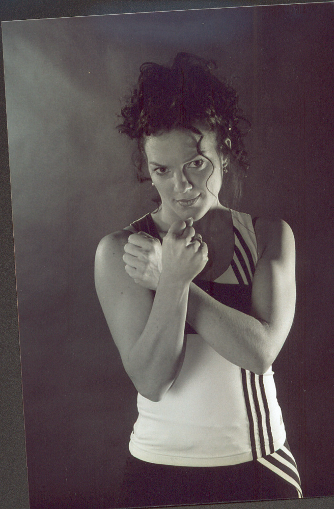 Live Kurs Sport Training online Zumba Bauch Beine Po Zoom Gymnastik HIIT Intervall Grit Les Mills Jumping Cycling Spinning Yoga Reha Wirbelsäulengymnastik Pilates Fit zuhause zu hause Studio Fitness Gruppe Gruppentraining Kinder Jugendlich Senioren Männer