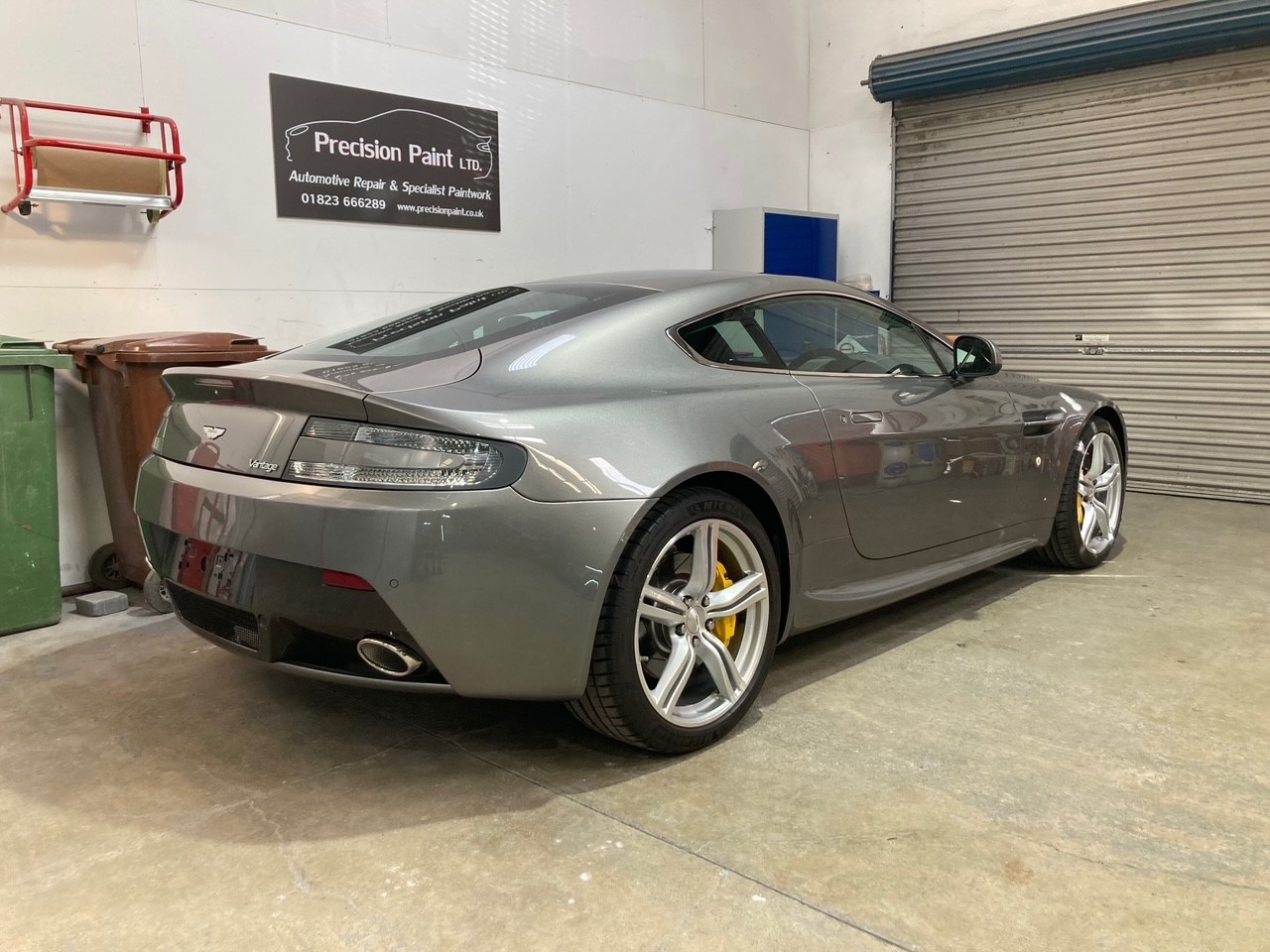 Aston Martin V8 Vantage - After Precision Paint's Full Body Respray