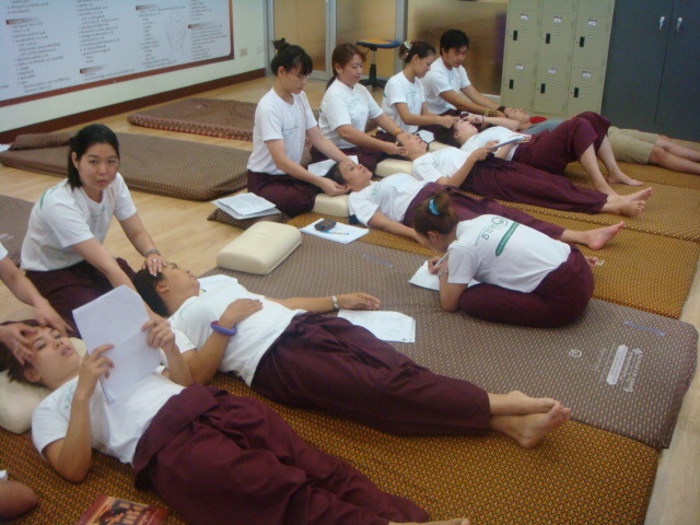 Thai massage Albertville