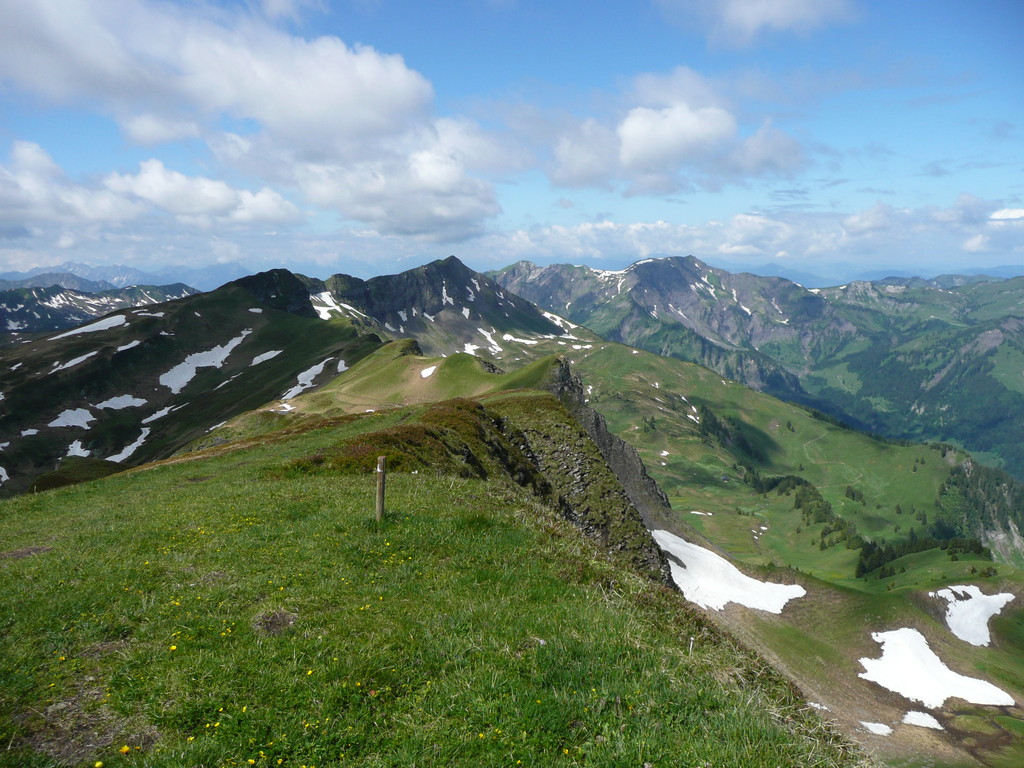 Blick zum Ragazerblanken und zur Sünser Spitze