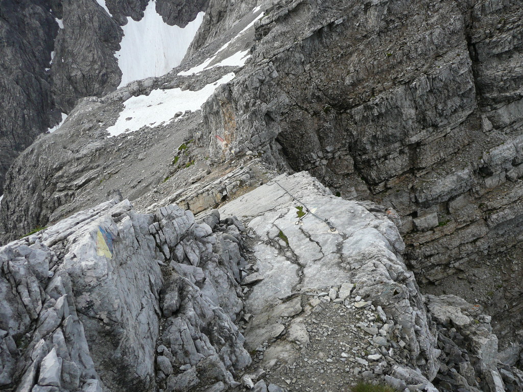 Plattenpassage mit Seil
