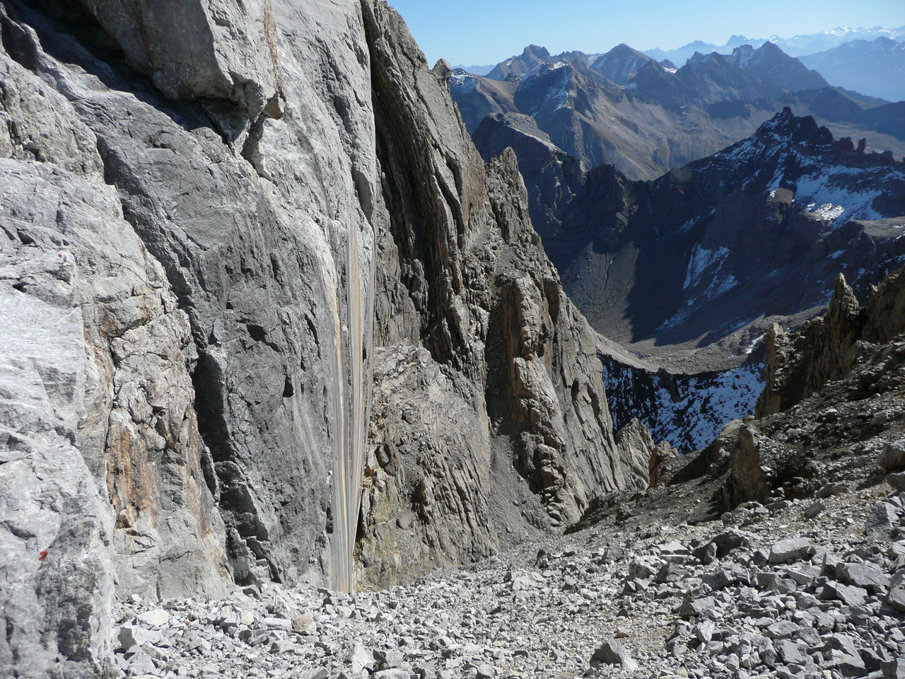 Senkrechte Abstürze an der Wetterspitze