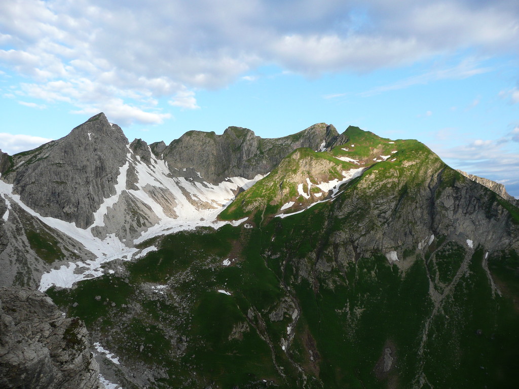 Blick auf Liechelkopf,Elferkopf,Zwölferkopf
