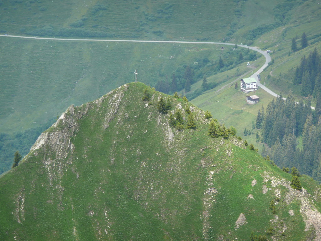 Tiefblick zum Kleinen Damülser Horn