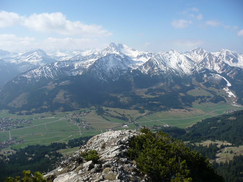 Blick auf Geißhorn,Rhonenspitze,usw.