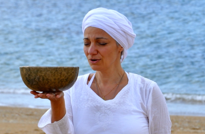 Yoga de la Voix : la vibration qui nous relie à l’essentiel