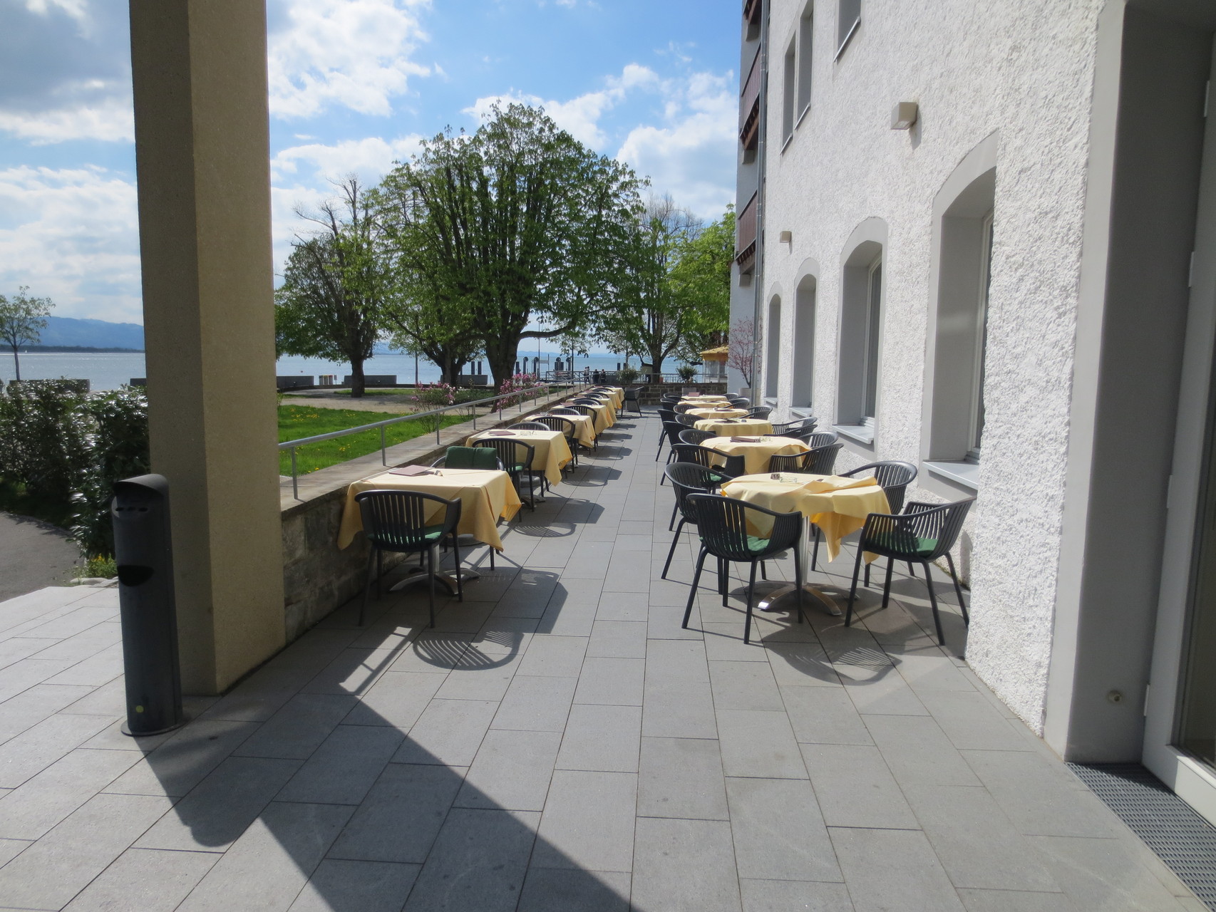  Terrasse Sentido Seehotel am Kaiserstrand im österreichischen Lochau