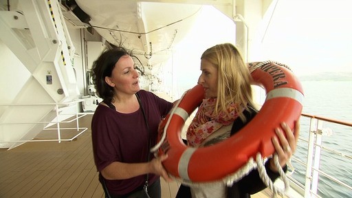 Ihre Managerin Astrid Bakalakos begleitet sie natürlich auf der Kreuzfahrt