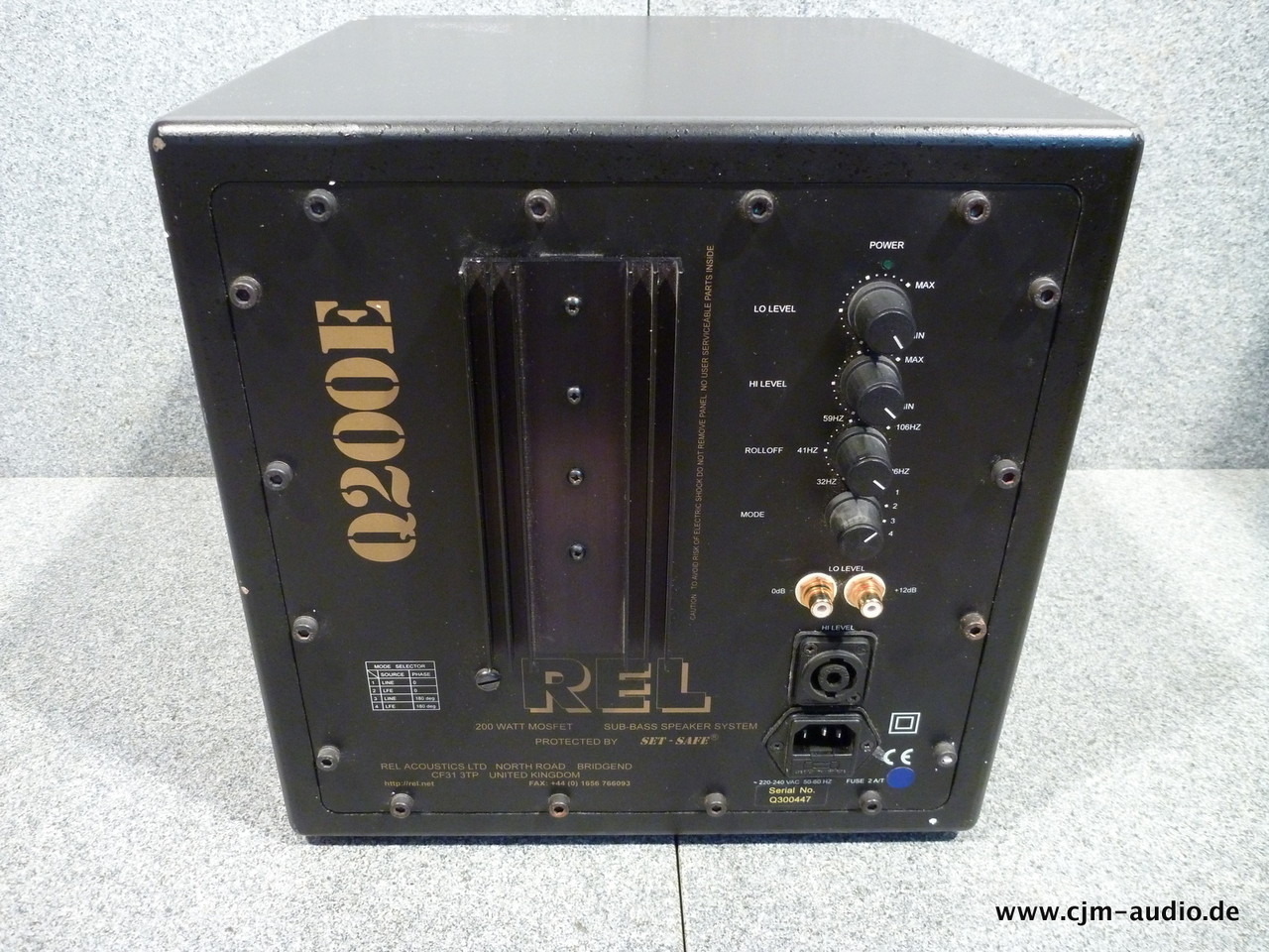 Rel q200e top subwoofer