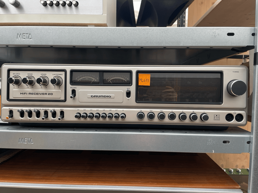 Grundig HiFi Receiver 20 Stereo Receiver UKW MW Analog Skala Silber