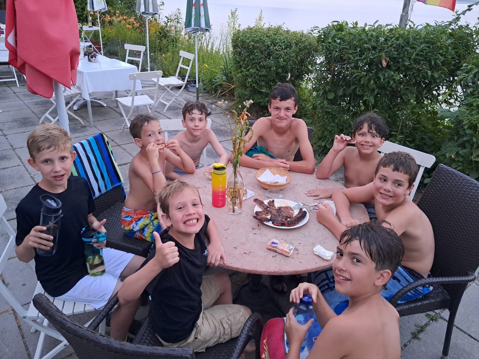 22 Gegrilltes bei heißen Temeperaturen