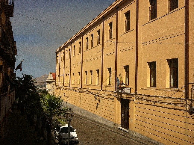 Carini - Falcone School