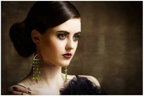 Beauty - Hair & Make-up / Schülerin: Kerstin Model: Fabienne c/o JAVA Model Management Styling: Manuela Schedel, Produktion: bloos Make-up & Hair Academy, Foto: Markus Thiel