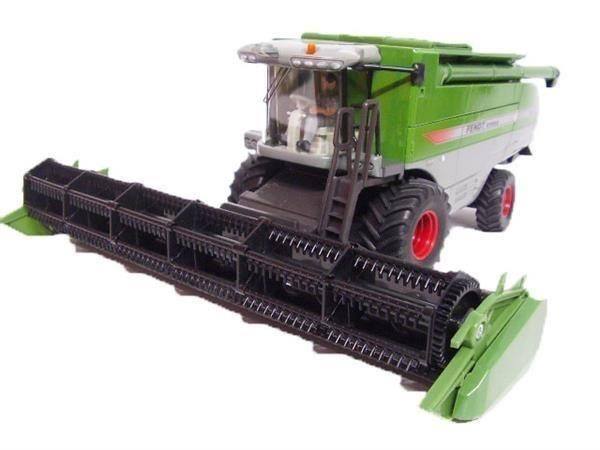4256 フェントコンバイン収穫機 9470X 1/32 - 輸入ﾄﾗｸﾀｰﾐﾆｶｰ｜農業機械