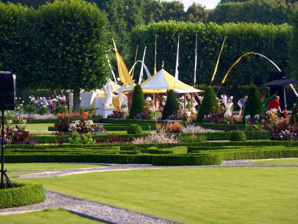 Kleinkunst deluxe Das kleine Fest im großen Garten