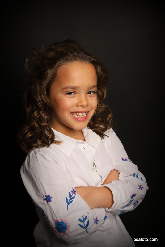 Kinderfeest fotoshoot met vriendinnen in Oosterhout – glamour party met professionele fotografie