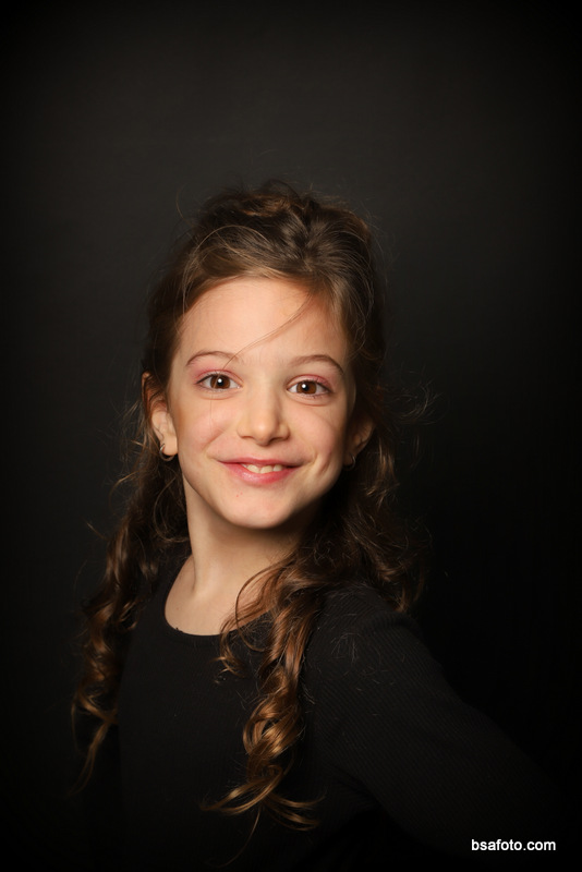 Kinderfeest fotoshoot met vriendinnen in Oosterhout – glamour party met professionele fotografie