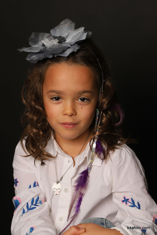 Kinderfeest fotoshoot met vriendinnen in Oosterhout – glamour party met professionele fotografie