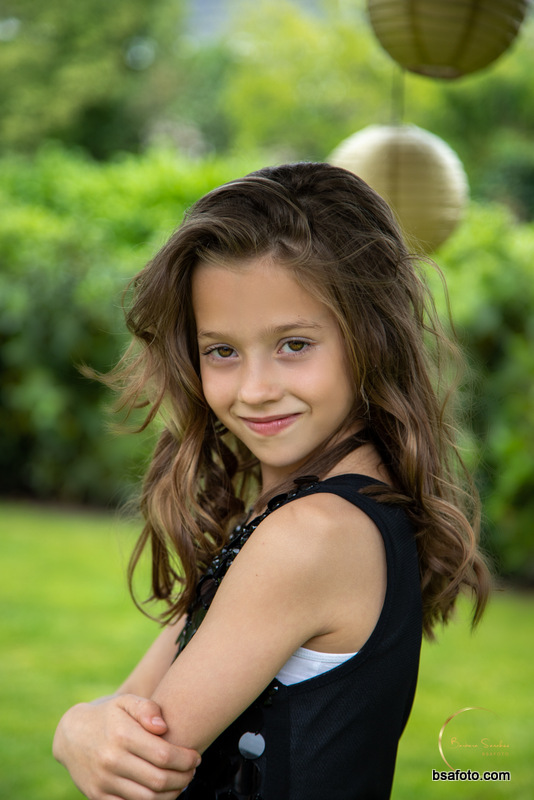 Kinderfeest fotoshoot met vriendinnen in Oosterhout – glamour party met professionele fotografie