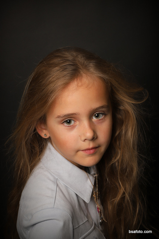 Kinderfeest fotoshoot met vriendinnen in Oosterhout – glamour party met professionele fotografie