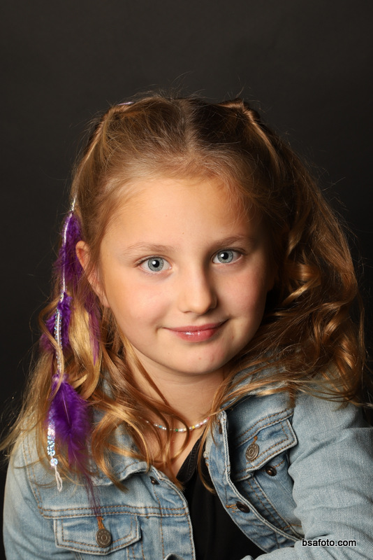 Kinderfeest fotoshoot met vriendinnen in Oosterhout – glamour party met professionele fotografie