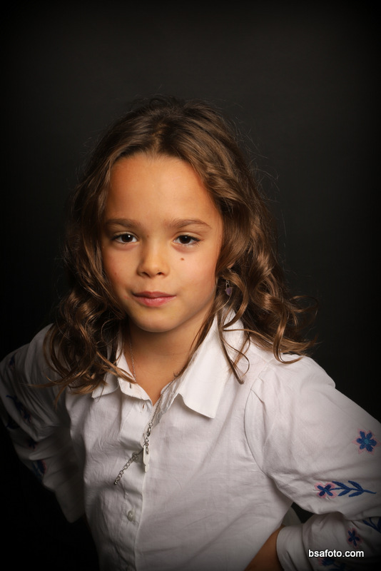 Kinderfeest fotoshoot met vriendinnen in Oosterhout – glamour party met professionele fotografie