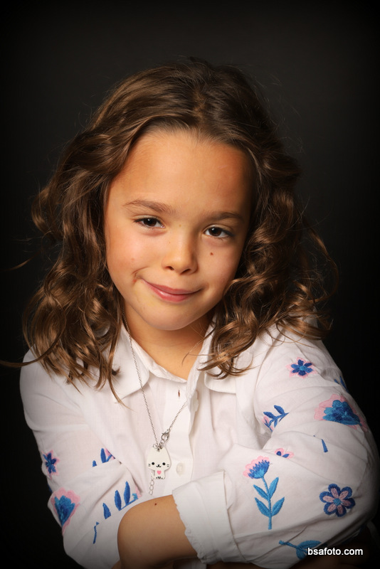 Kinderfeest fotoshoot met vriendinnen in Oosterhout – glamour party met professionele fotografie