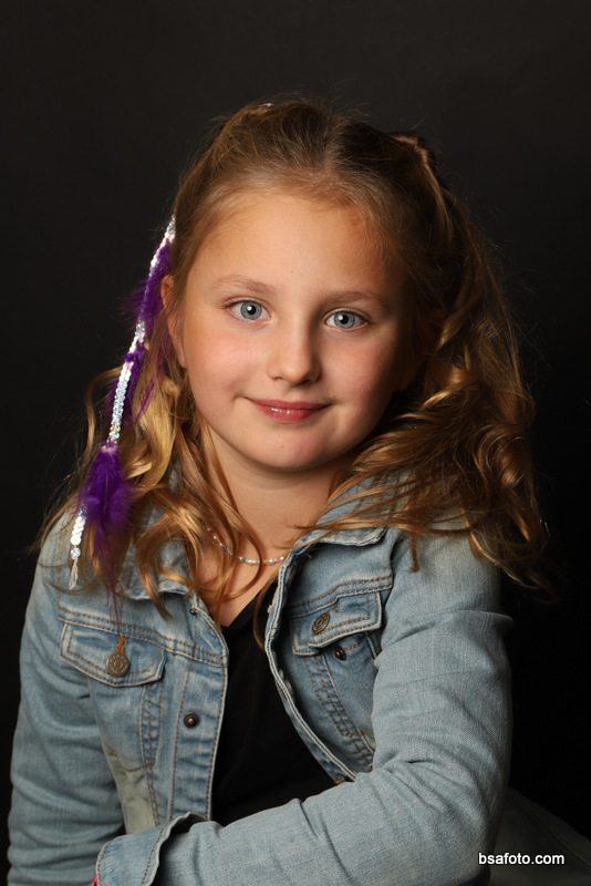 Kinderfeest fotoshoot met vriendinnen in Oosterhout – glamour party met professionele fotografie
