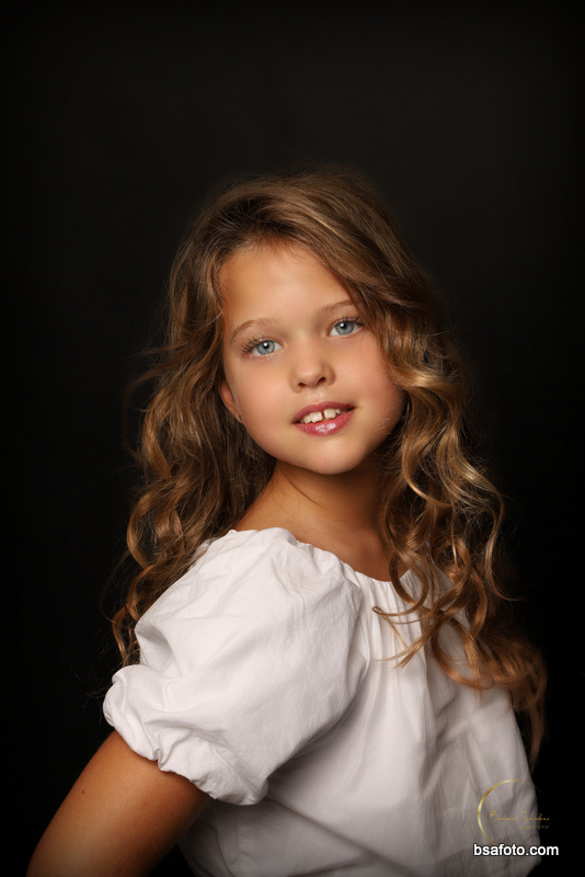 Kinderfotografie en fotoshoot kinderfeest in Breda en Oosterhout voor meisjes die hun verjaardag als fotomodel willen vieren