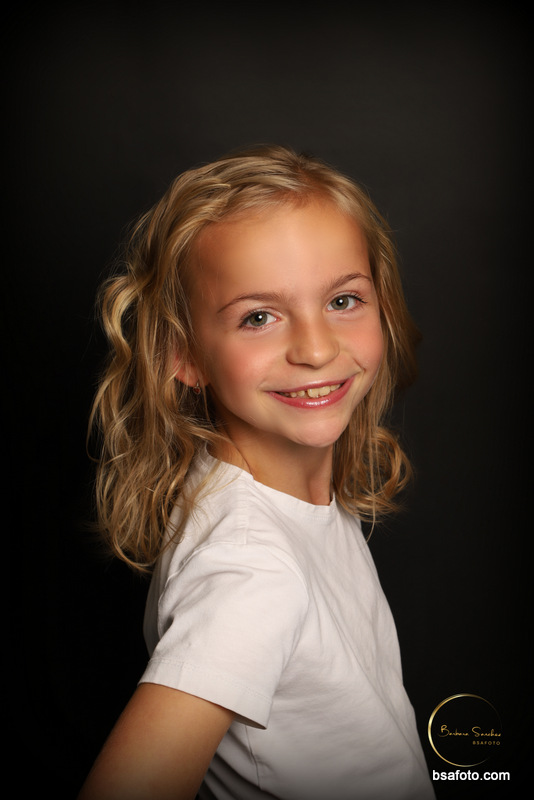 Kinderfotografie en fotoshoot kinderfeest in Breda en Oosterhout voor meisjes die hun verjaardag als fotomodel willen vieren