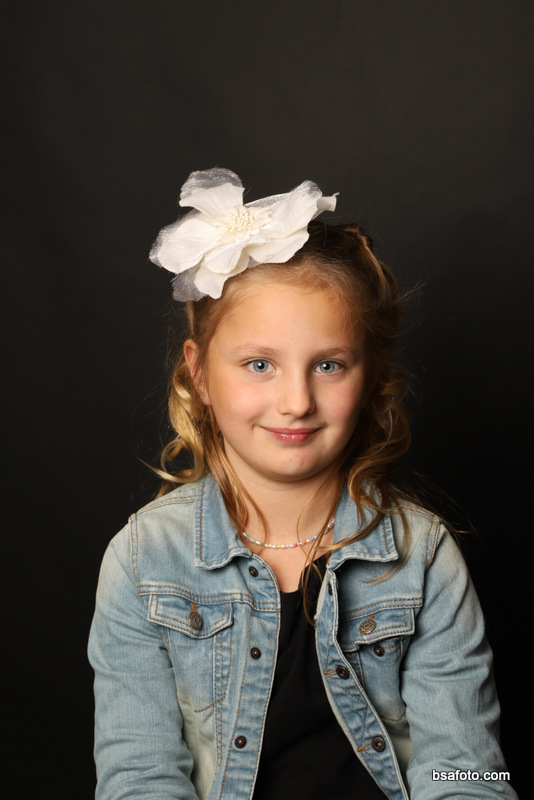 Kinderfeest fotoshoot met vriendinnen in Oosterhout – glamour party met professionele fotografie