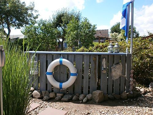 ... wurden gestrichen und sind nun zu einer Art Piermauer geworden.
