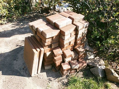 Mit neuen alten Steinen kam uns die Idee zu einem neuen Weg