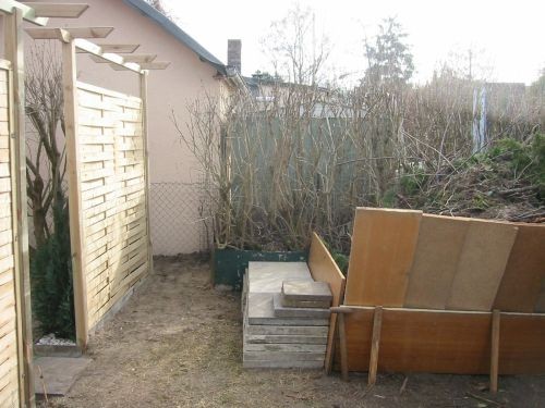 Dann wurde in einer Ecke der Baum- und Strauchschnitt gesammelt