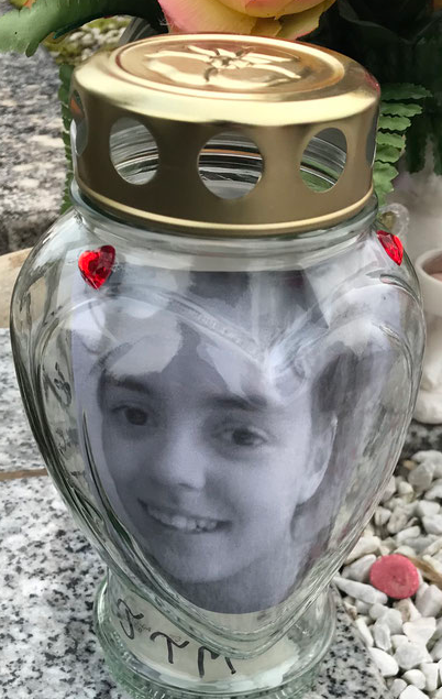 Photo cimetière sur la tombe de Johanna Barthélémy