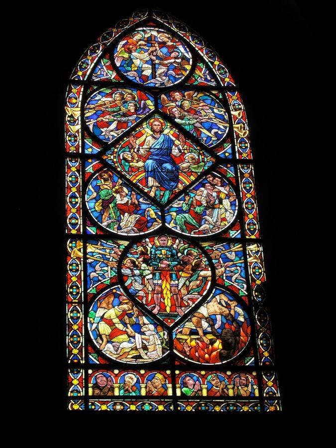 Glasmalerei in der kath. Pfarrkirche von Waidhofen an der Ybbs