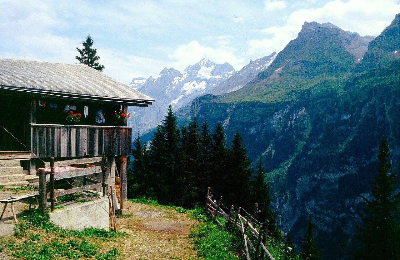 Alpgebiet Ryharts gegen Fisistock, Blümlisalp- und Doldenhorngebiet
