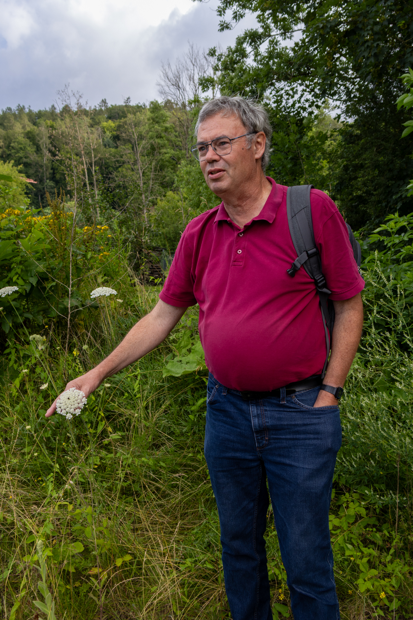 Exkursionsleiter Dr. Rainer Drös (Foto: H. Budig)