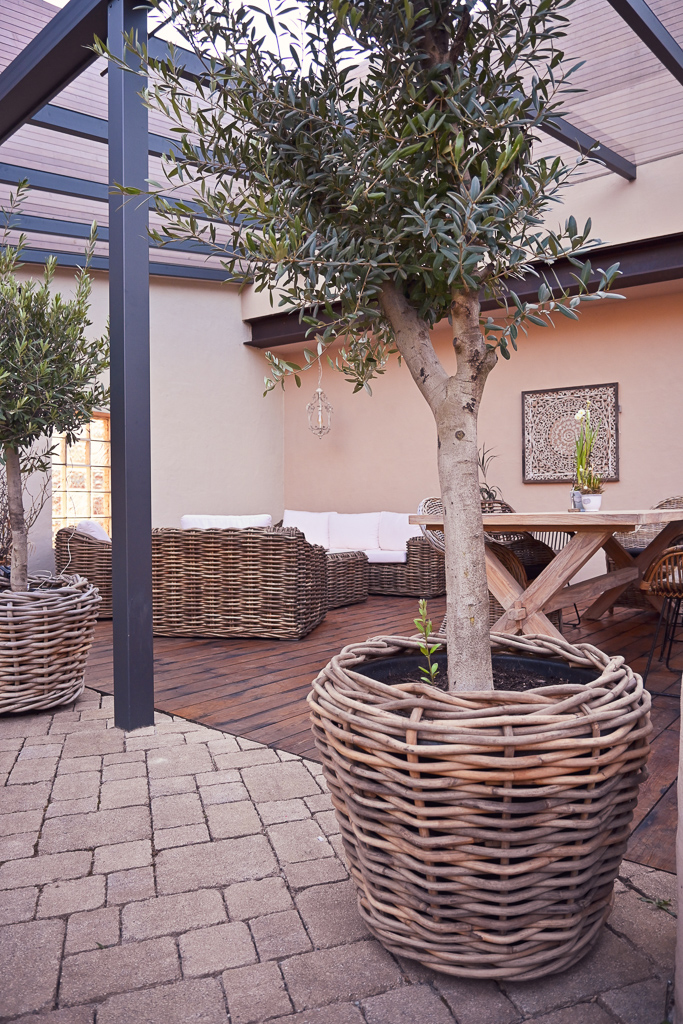 Drypot Pflanzkübel Rattan Möbel und Accessoires im Landhausstil mit